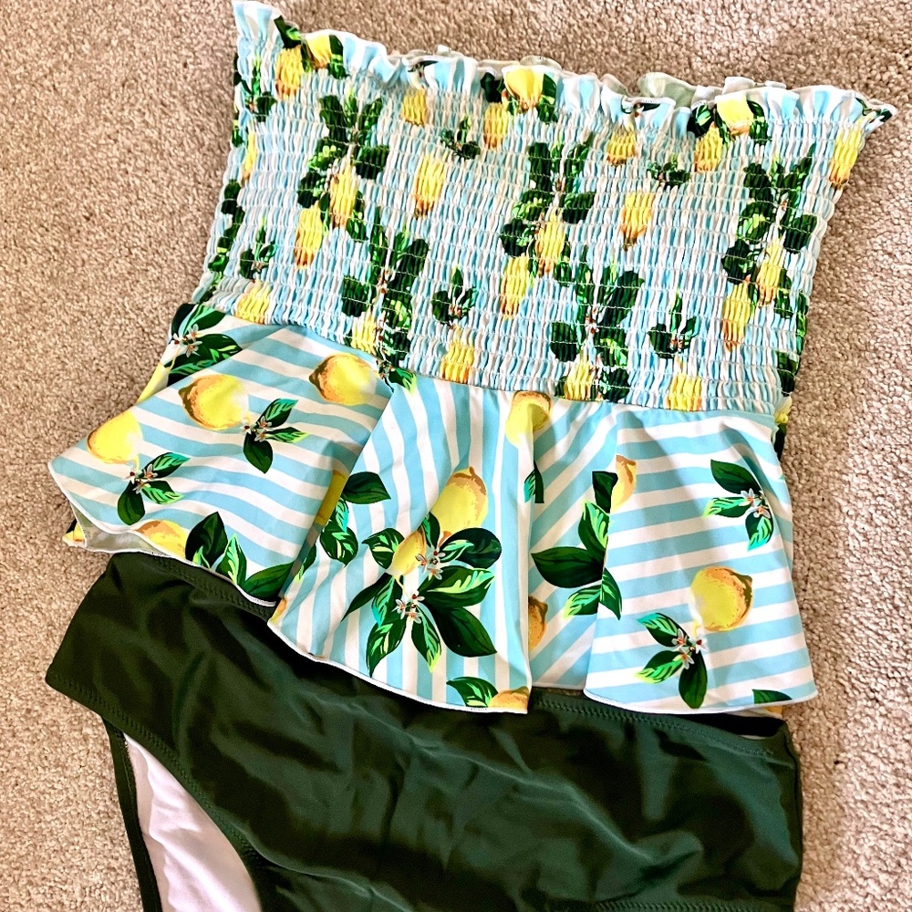 Cupshe Lemon Ruffle Tankini - Picture 2 of 5